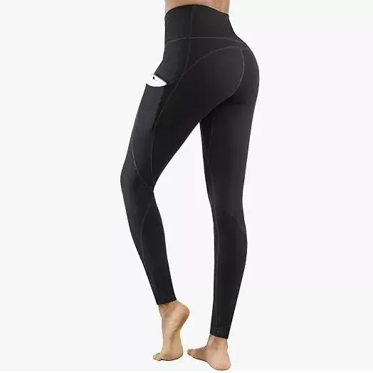 Si po evoluojnë dollakët e Yoga për nevojat moderne të veshjeve aktive?
